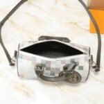 Louis Vuitton Keepall 25 Snakoflage Damier Green 25Cm - Image 9