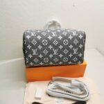 Louis Vuitton Speedy Bandoulière 25 Grey 25Cm M21464 - Image 5