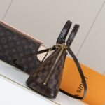 Louis Vuitton Alma BB Damier Dark Brown 23Cm - Image 3