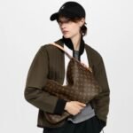 Louis Vuitton Slouchy MM Bag Brown 40Cm M12098 - Image 6