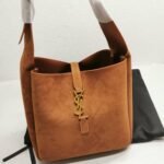 Saint Laurent Le 5 À 7 Supple In Suede Golden Brown 24Cm - Image 4