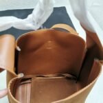 Saint Laurent Le 5 À 7 Supple In Suede Golden Brown 24Cm - Image 7