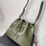 Saint Laurent Paris VII Medium Flat Hobo Bag In Smooth Army Green 28Cm - Image 2