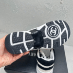 Chanel Printed Suede Calfskin Sneakers White And Black G39230 X56653 94305 - Image 5