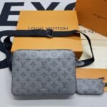 Louis Vuitton Duo Messenger Monogram Shadow Anthracite Gray 26Cm LV M46104 - Image 2