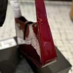 Saint Laurent Le 5 A 7 Patent Hobo Bag In Shiny Wine Red 25Cm - Image 6