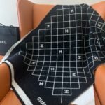 Chanel 25A Quilted Double C Scarf Black 180Cm - Image 5