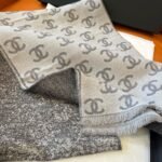 Chanel 24B Full CC Scarf Grey And Black 180Cm - Image 4