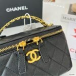 Chanel Small Vanity Case SS22 Black 17Cm - Image 6