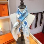 Hermes Sur Mon Nuage Scarf White 90Cm H003900S 05 - Image 6