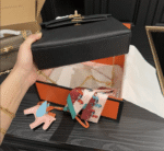 Hermes Kelly Mini Epsom Handbag Black And Gold 20Cm - Image 4