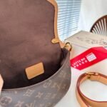 Louis Vuitton Saumur BB Monogram Brown 20Cm M46740 - Image 8