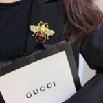 Gucci GG Black And Red Bee Brooch Gold With Pearl - Image 7