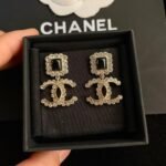 Chanel CC Earrings - Image 4