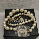 Chanel Metallic Silver Tone Coco Faux Pearl CC Necklace - Image 3