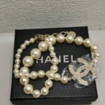 Chanel Metallic Silver Tone Coco Faux Pearl CC Necklace - Image 2