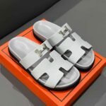 Hermes Chypre Sandal H Logo Silver Hardware Light Grey - Image 4