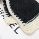 Chanel 23A Cashmere Scarf Black And White 170Cm - Image 6