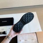 Chanel Velvet Sneakers Ivory And Black G35617 - Image 6