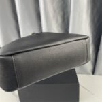 Saint Laurent Le 5 À 7 Soft Small Hobo Bag In Smooth Black 27Cm 713938AAAUQ1000 - Image 5