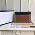 Gucci Padlock Medium GG Shoulder Bag Beige Supreme Canvas 30cm GG 409486 - Image 3