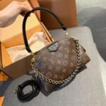 Louis Vuitton Be Alma Monogram Canvas Brown 20Cm M12996 - Image 2
