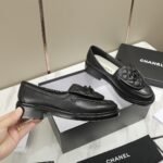Chanel CC Nib Turnlock Moccasins Flat Loafers Black - Image 6