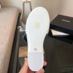 Chanel 23P Quilted CC Chain Mule Sandal White - Image 5