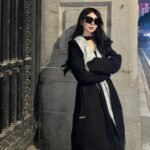 Louis Vuitton Reversible Mahina Monogram Wrap Coat Black - Image 6