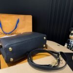 Louis Vuitton Capucines BB Bag Black 27Cm M94755 - Image 8