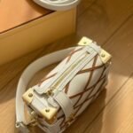 Louis Vuitton Side Trunk PM Creme Noisette 18Cm M25216 - Image 7