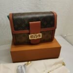 Louis Vuitton Dauphine MM Monogram Brown 25Cm M45958 - Image 3