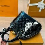 Louis Vuitton Alma BB Monogram Vernis Leather Black 25Cm - Image 3