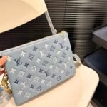 Louis Vuitton Coussin PM Coussin Bag Blue 36Cm M22953 - Image 5