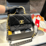 Chanel 19 Velvet Flap Bag Black 26Cm - Image 2
