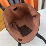 Louis Vuitton Low Key Cabas MM Grained Leather Black 47Cm M25341 - Image 8