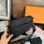 Louis Vuitton Duo Messenger Bag Black 25Cm M69827 - Image 4