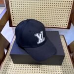 Louis Vuitton LV Signature Baseball Cap Black M7319L - Image 3