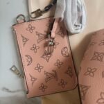 Louis Vuitton Blossom Mahina Leather Bag Pink 21Cm M23196 - Image 3