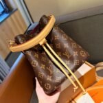 Louis Vuitton Néonoé BB Bag Monogram Brown 20Cm M46581 - Image 5
