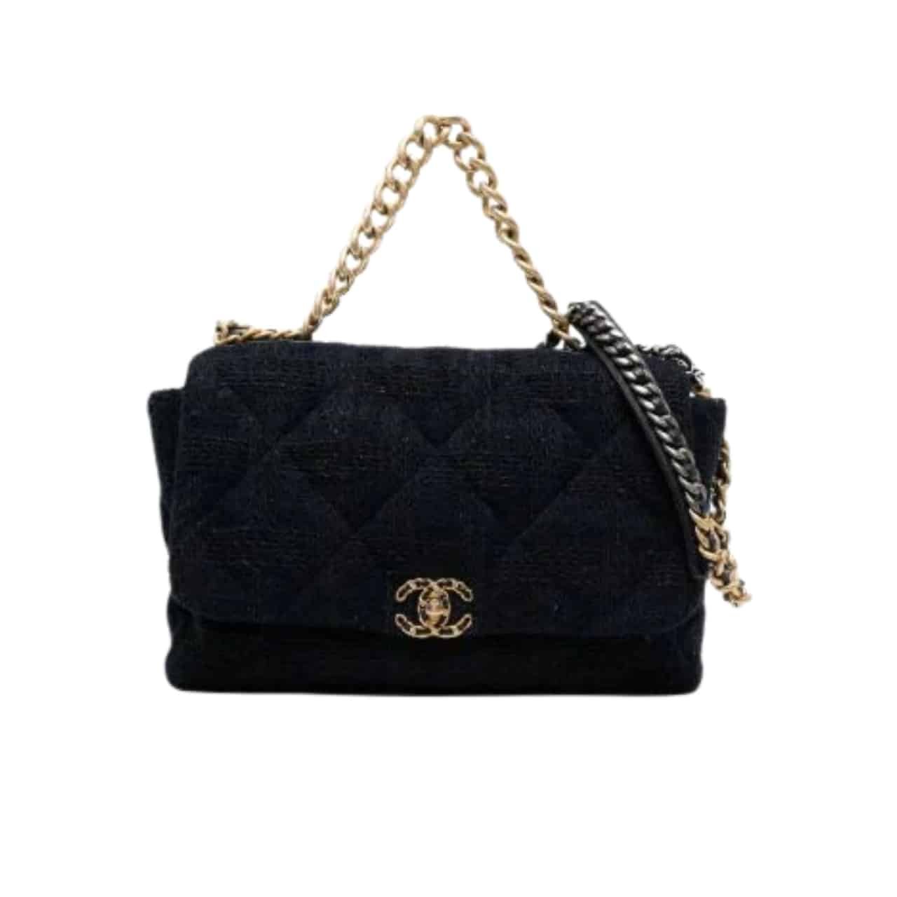 xr:d:DAF6MoGXHTU:494,j:2122738525922751556,t:24013109 Chanel 19 Velvet Flap Bag Black 26Cm - Image 1