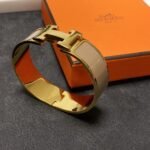 Hermes Clic H Wide Bracelet Gold & Beige - Image 6