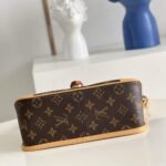 Louis Vuitton Diane Monogram Canvas Brown 24Cm M45985 - Image 5